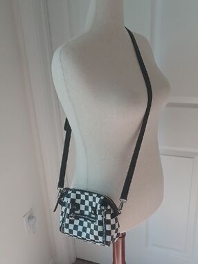 Source Unknown Black and White Checkered Crossbody Bag